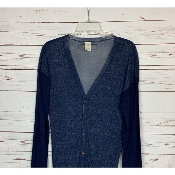 Free People We The Free Women's M Medium Navy Button Long Sleeve Cute Top Shirt - Picture 2 of 12